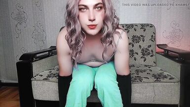 Pre Cumming Masturbation Cute Ladyboy Legs Hands Free Swallowing - 8 image