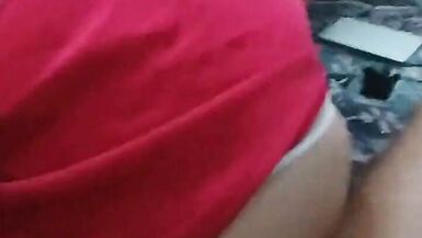 frustrated to lose at fifa I call my sissy to fuck her and hear her moan before resuming the game - 7 image