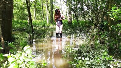 Exit after floods. I almost got caught . I was so excited that I had to finish with a cumshot. - 6 image