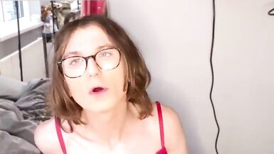 Cute teen trans girl fucks herself with vibrator - 6 image