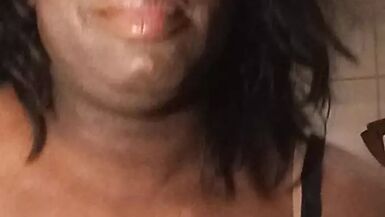 Ass play in the kitchen - 1 image