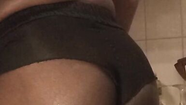 Ass play in the kitchen - 14 image