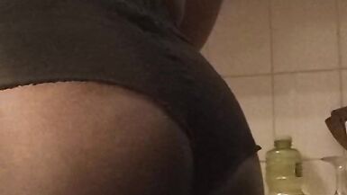 Ass play in the kitchen - 9 image