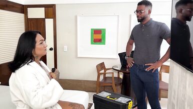 The motel technician came into my room to fix the TV and I ended up getting 23cm in the ass - 6 image