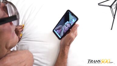 Lizzy and Samantha Meet the Monster - 2 image