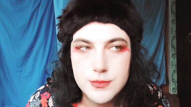 HOUSEFLY on CUMSHOTS also Cigarette ASH on Cute Cock Masturbating Hot Cumming At The End With Housefly