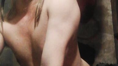 Jakol naman ang ginagawa ni reyna kasi wala ng ibang gagawin sa bahay