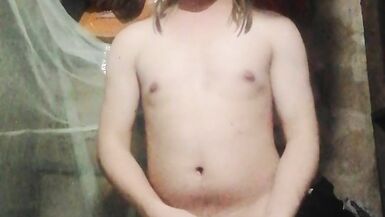 Jakol naman ang ginagawa ni reyna kasi wala ng ibang gagawin sa bahay - 3 image