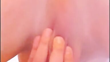 Play whit my big ass - 2 image