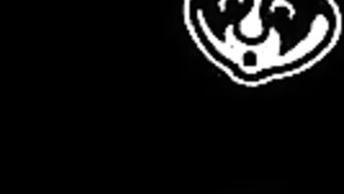 Nikki Thickts feeling sexy and needing to exclaim that to an audience