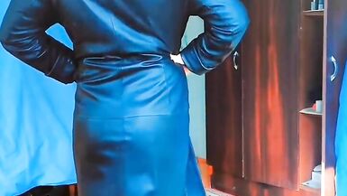 BLONDE MILF IN FLOWERFULL DRESS HOT BOOTY CROSSDRESSER KITTY MODEL AMATEUR FEMBOY HOMEMADE BLOGGER - 4 image