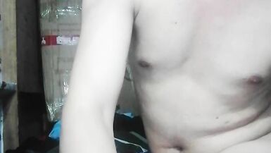 Nag jakol ang reyna na nag iisa nalang palagi sa kwarto - 12 image