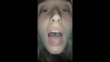 Old video of Freya Frostnymph learning to suck dick - 1 image