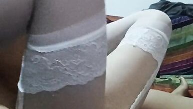 Asiatique femboy se fait abuser par un couple de pervers - 12 image