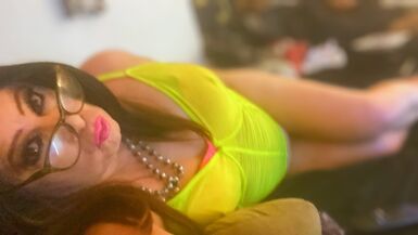 CD Krissy Sweets she cock and ass pussy needs your attention - 1 image