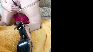 My pussy is very horny - 8 image