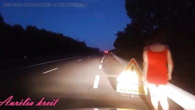 Flashing on N7 road in front of road sign "uneven road". Red Tail plug - 13 image