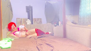 Cumming on my own face - 2 image