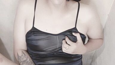 ASIAN SHEMALE LEITAOXIV CAN'T HANDLE HER OWN COCK - 11 image