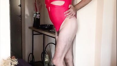 My stepaunt shows her hairy pussy on the beach - 2 image