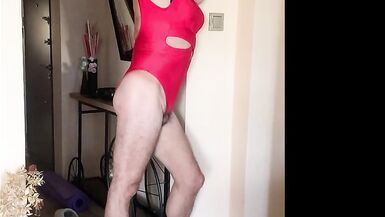 My stepaunt shows her hairy pussy on the beach - 9 image