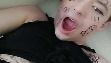 Compilation of me giving myself golden showers - 9 image