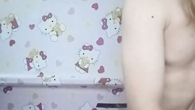 The Beautiful Queen Who Masturbates Without a Partner - 7 image