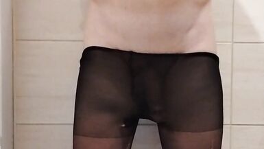 misr4 - Standing masturbation through pantyhose - 13 image