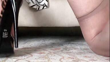 I showed my asshole to my stepdad - 12 image