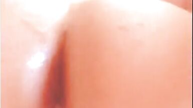 Jugando deli con mi trasero infernal