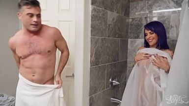 After Taking A Shower Foxxy Does Her Laundry Not Knowing Her Sister's Husband Lance Hart Is Watching Her - TRANS ANGELS