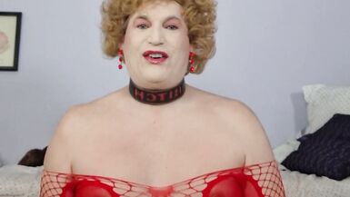 I want to be turned into your fat boot bitch!