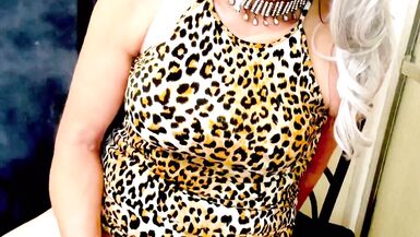 Trans Marilyn Big Cock Cougar Smoking Stroking Cum Fun - 6 image