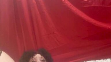 Up Close: Solo Ftm Masturbation with Sex Toys - 6 image