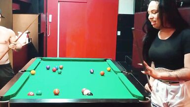 Hot tranny giving her ass to the muscular football player - 3 image