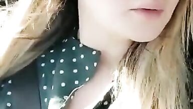 Blonde gurl flash . Who is she ??? - 9 image