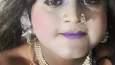 Blow job in bathroom - 1 image