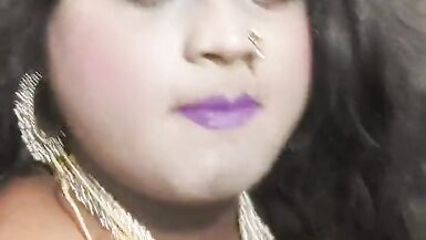 Blow job in bathroom - 13 image