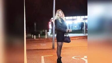 Trans Chaude Petite Salope Trop Sexy celia cross - 1 image