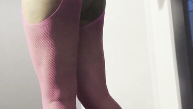 Thick Latina CD Twerks Her Fat Ass Raw in a Dirty Motel Room - 11 image