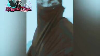 Hot Niqabi Crossdresser: Unleashing Desire and Bold Fashion" - 5 image