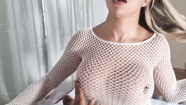 Women's Day couldn't be without a gift for my wife, I let a big-dicked trans fuck her - 12 image