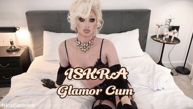 crossdresser with big tits jerks off her cock - 14 image