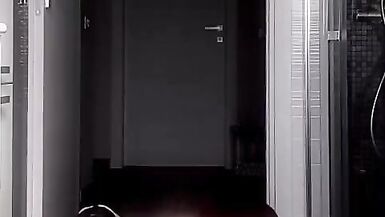 Annabella trains her big ass - 14 image