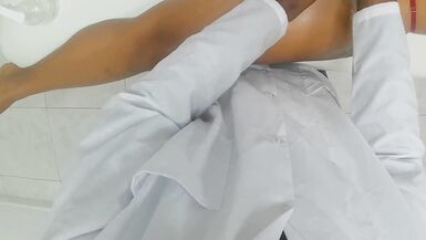 Massage session with cum to the trans - 8 image