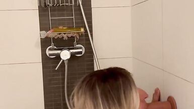 Chelsea spills milkshake and rides dildo in shower - 13 image