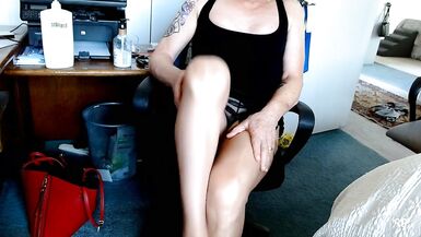 Friends Who Love My Legs