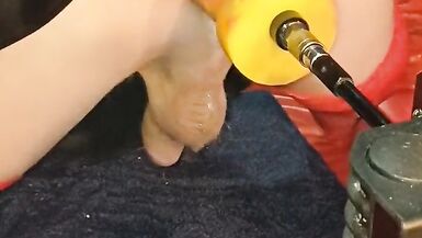 Holestrech on fucking machine - 1 image