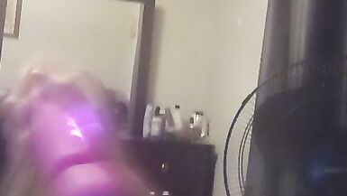 Mellissa cums all over her new dress