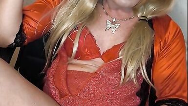 Forplay in red lingerie the first part - 2 image